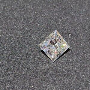 IGI Certified 2.56ct Princess Cut Lab Diamond